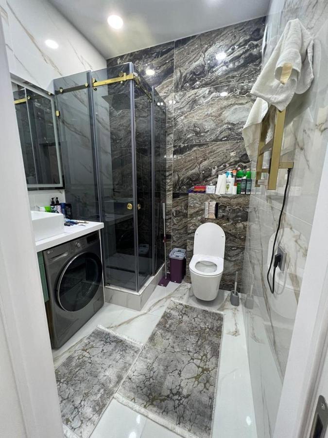 Business Daire Almatı Dış mekan fotoğraf